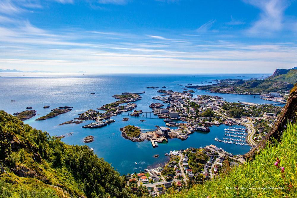 Fast Hotel Lofoten Svolvær Buitenkant foto