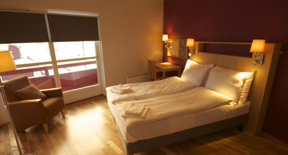 Fast Hotel Lofoten Svolvær Buitenkant foto